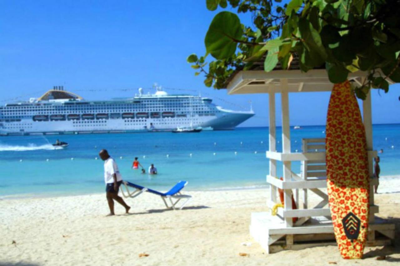Beach-Side Condos At Turtle Beach Towers أوشو ريوس المظهر الخارجي الصورة